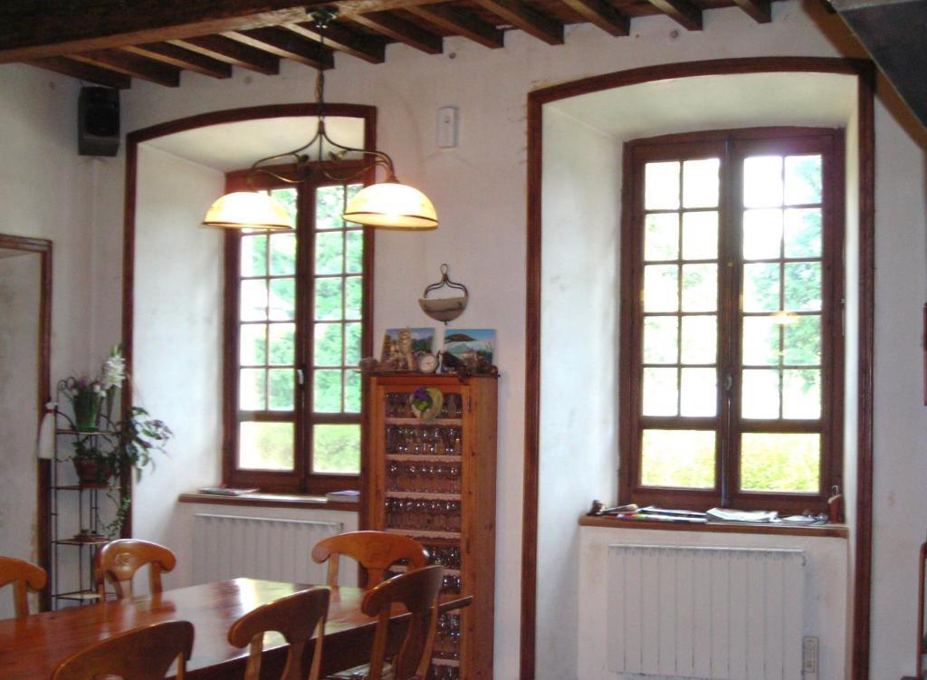 Domaine Véga Panzió Saint-Arroman Kültér fotó